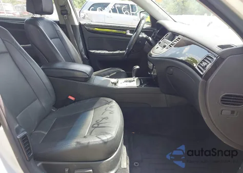 2013 Hyundai Genesis 3.8 from USA, damaged, VIN KMHGC4DD7DU235791